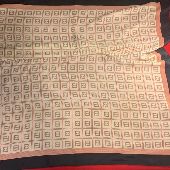 Fendi Beige,Black and Red Geometric Logo scarf 100% silk - Picture 1 of 5